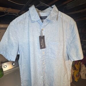 Vineyard Vines Light Blue Leaf Print Shirt